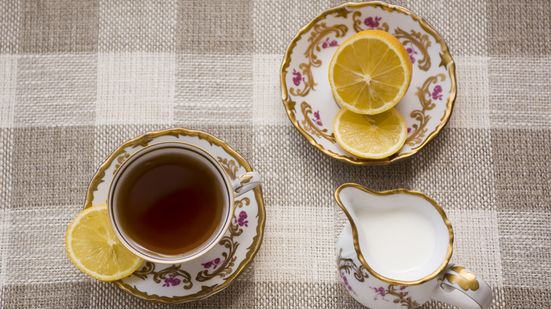 Lemons, milk, and tea