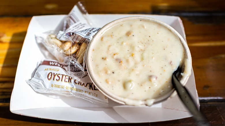 chowder with oyster crackers on the side