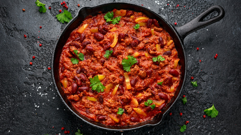 vegetarian chili served in skillet