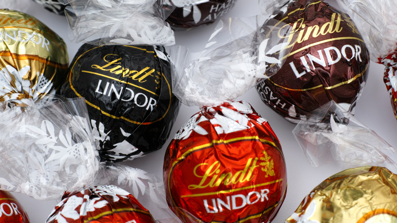 types of Lindor truffles