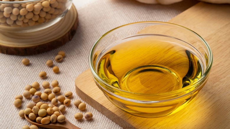 soybean oil and soybeans