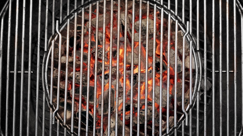 Barbecue pit with hot charcoal