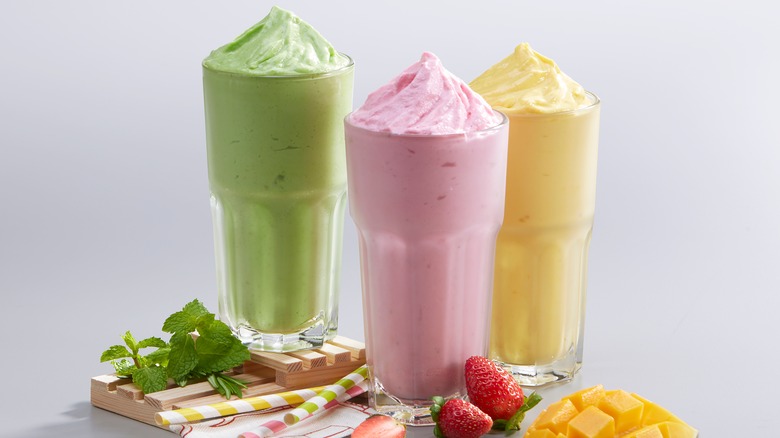 trio of smooth smoothies