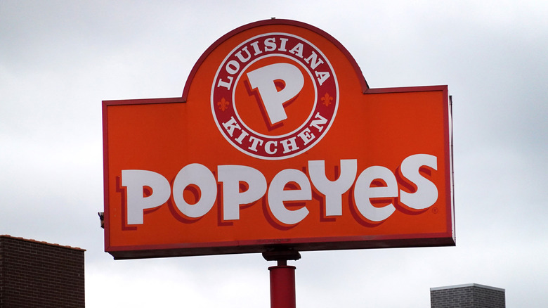 Popeyes exterior location sign