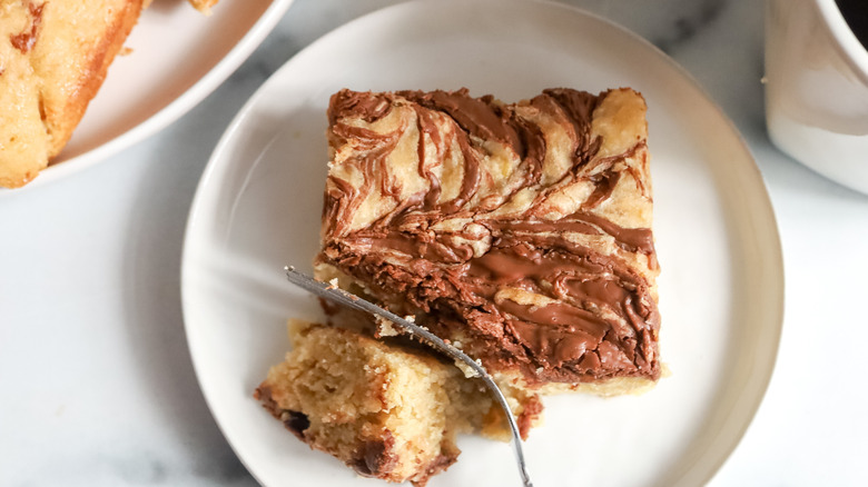 banana Nutella bar on plate with fork