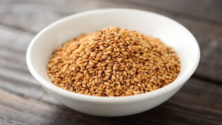 Toasted sesame seeds