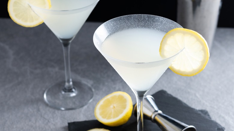 lemon drop cocktail with lemons