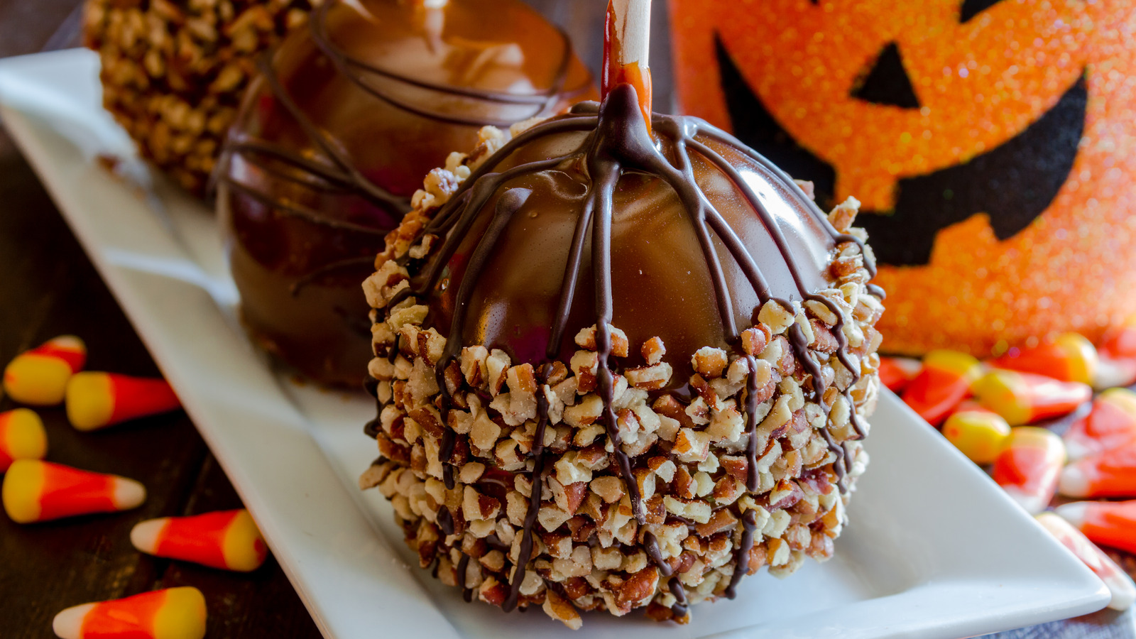 Halloween Candied Apples