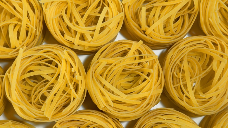 capellini pasta close up