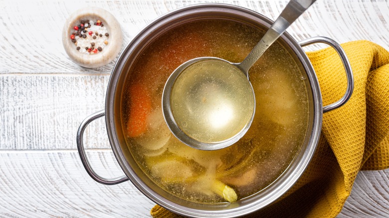 cooking beef broth