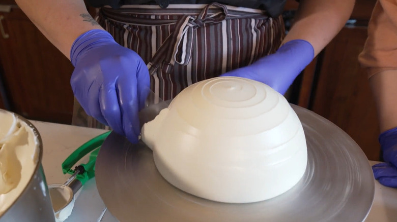 acetate smoothing buttercream frosting