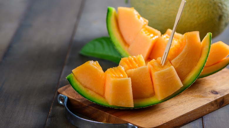 Follow This Key Storage Tip To Keep Cantaloupe Fresh Longer