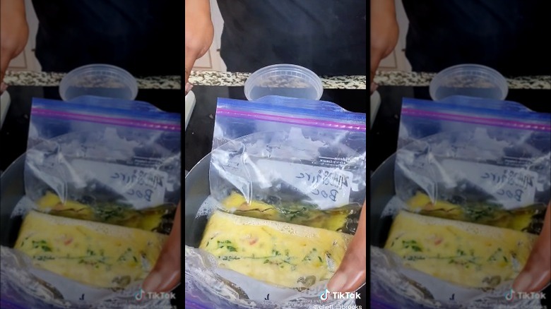 omelet cooking in plastic bag