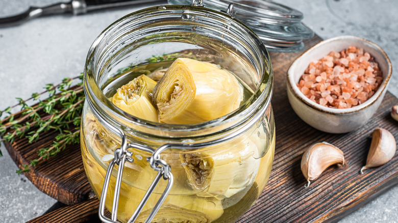 artichoke hearts in olive oil