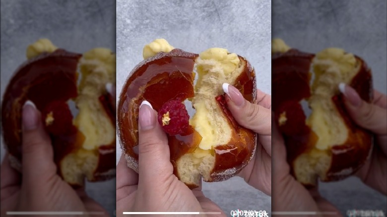 Saint Honoré's crème brûlée donuts