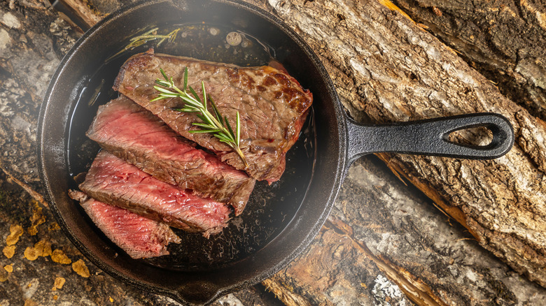 Steak in cast iron