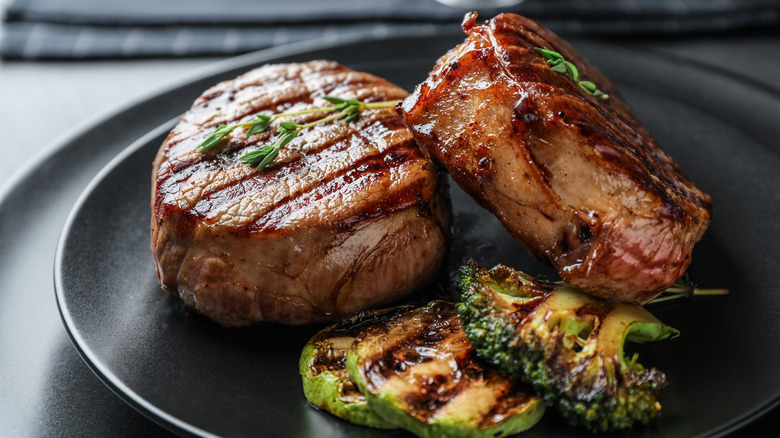 Grilled steak and vegetables