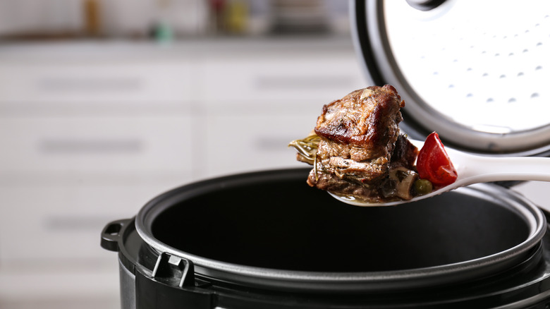 meat in slow cooker