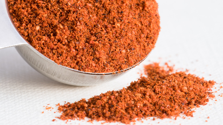 Grounded chipotle pepper powder