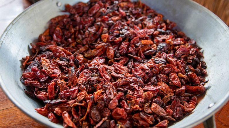 Toasted dried chillies