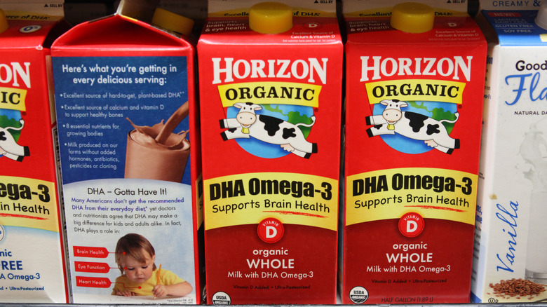 Horizon organic milk cartons