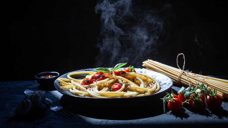 Steaming soba noodles
