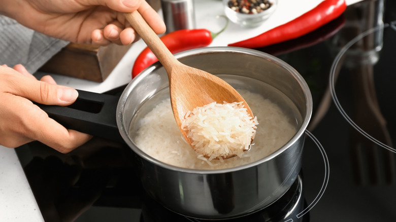 Rice in pot