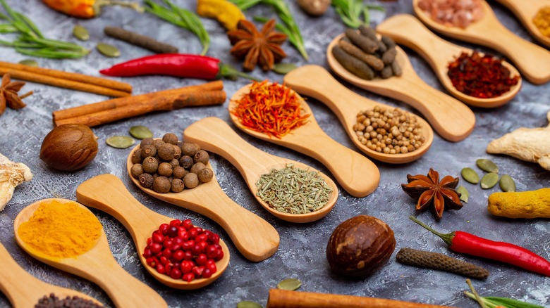 Indian whole spices 