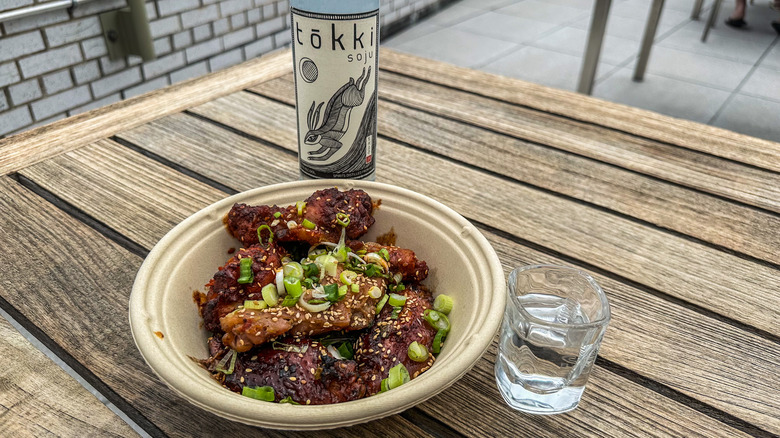 tokki soju with chicken wings