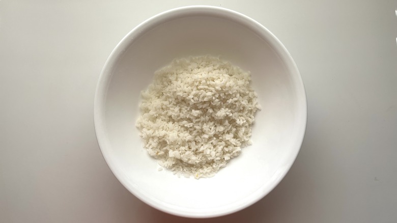 cooked rice in white bowl