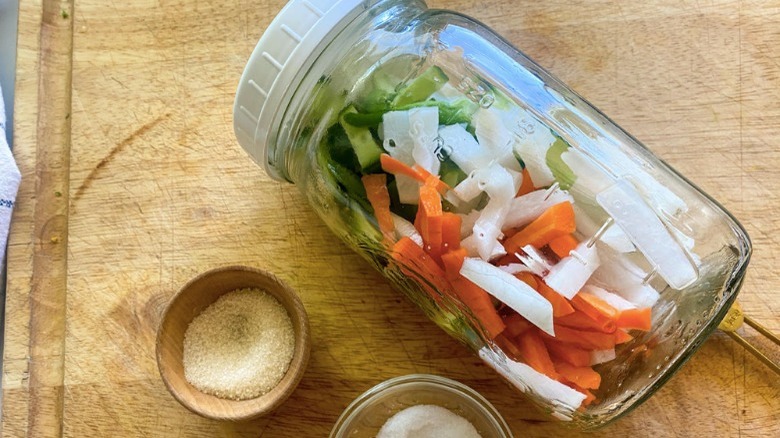 pickled veggies in jar