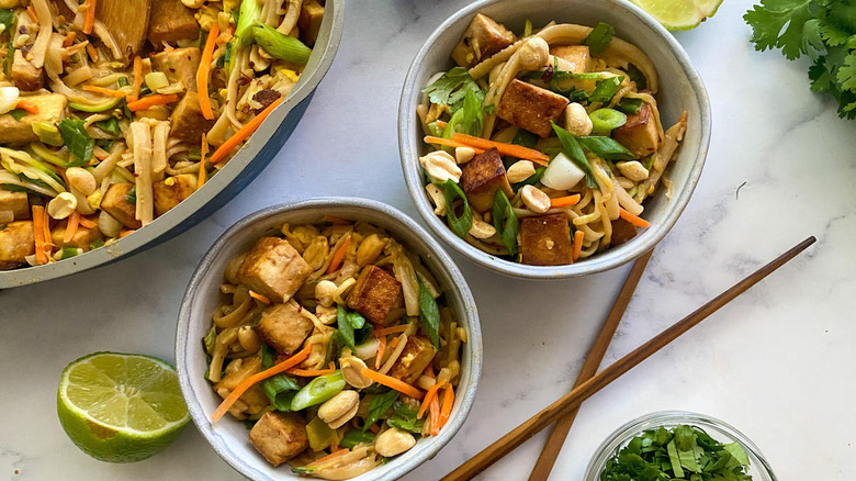 tofu with vegetables and noodles