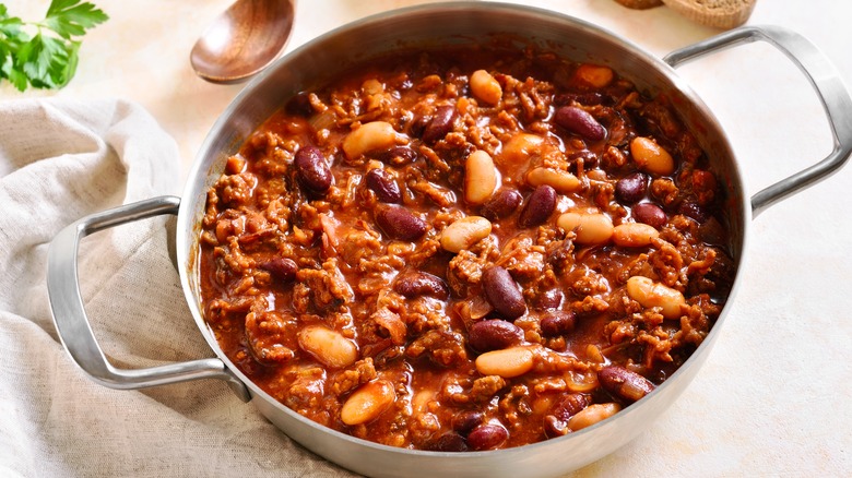 ground beef and beans in tomato sauce