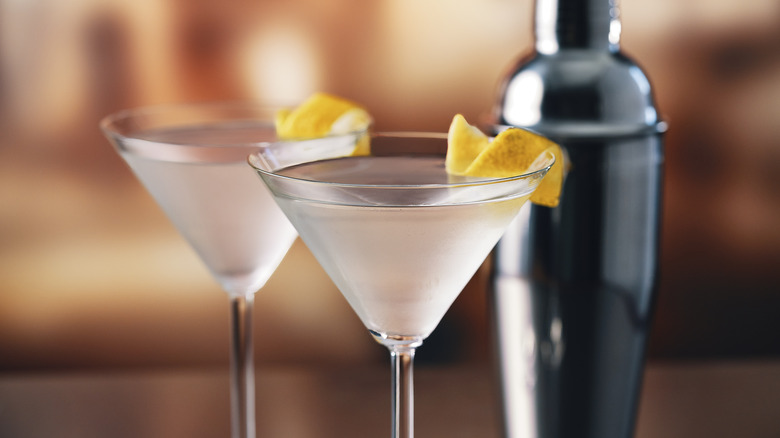 two martinis with garnish