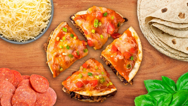 quesadilla with pizza toppings