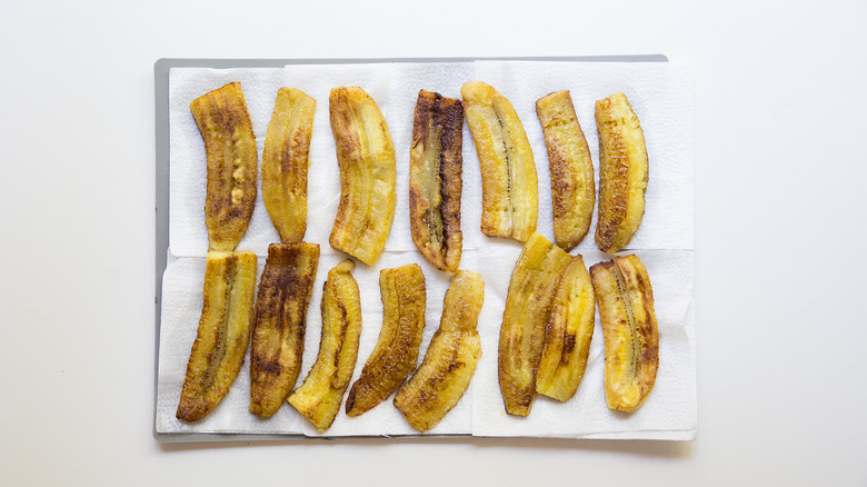 fried plantain slices on table