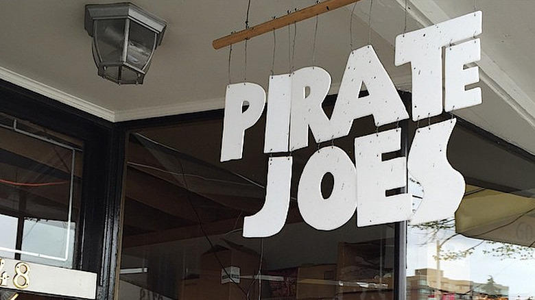 Pirate Joe's sign