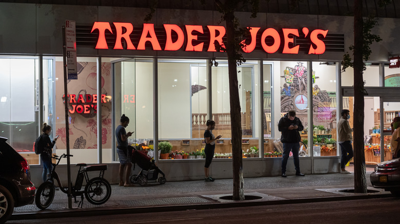 Trader Joe's grocery store facade