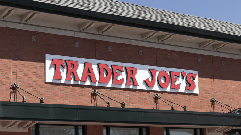 Trader Joe's store front