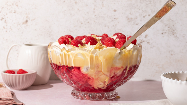 traditional British trifle recipe