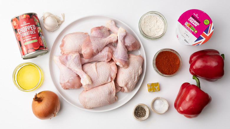 Ingredients for chicken paprikash 