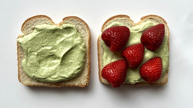 strawberries on slice of bread