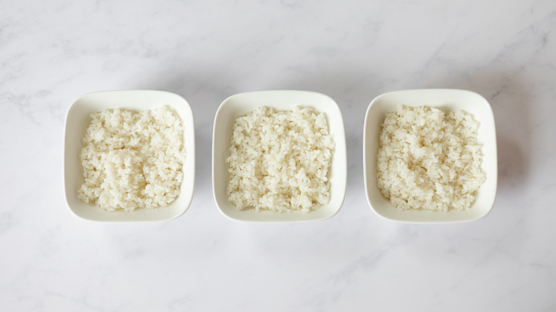 rice in three bowls 