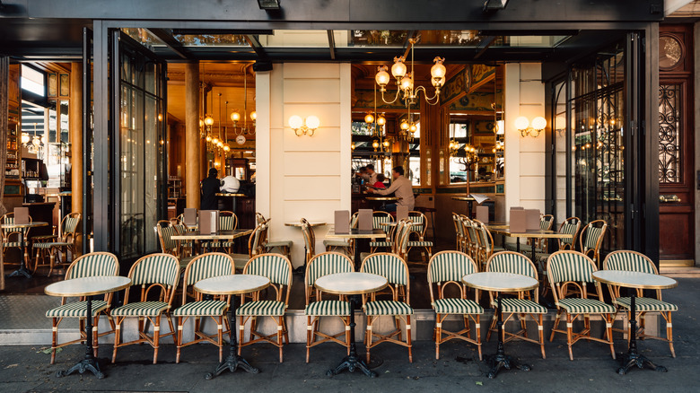 Paris brasserie 