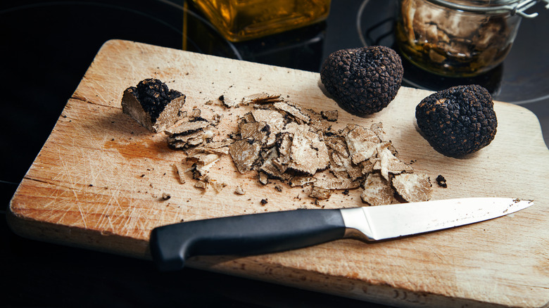 cutting truffles