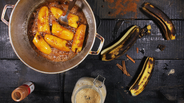 plantain in pan in caramel sauce