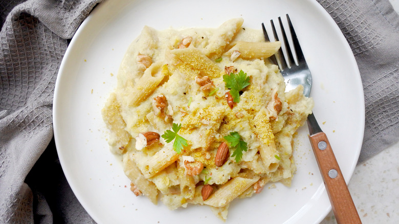 cauliflower alfredo pasta