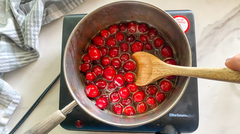 cranberries in pot