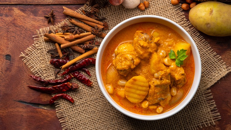 Aerial shot of Massaman curry