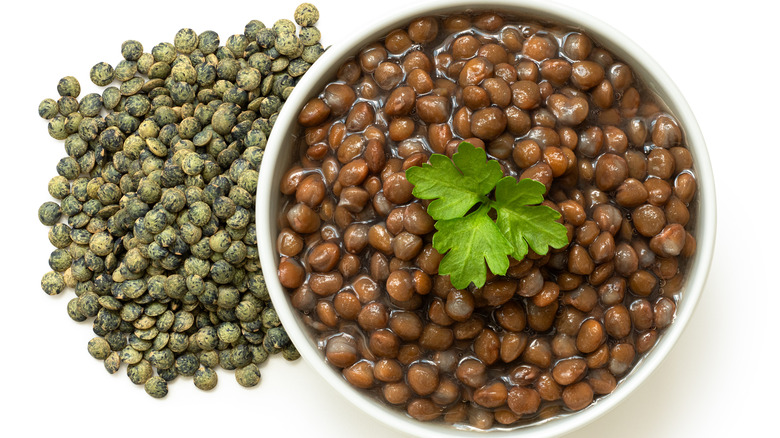 dried and cooked Puy lentils